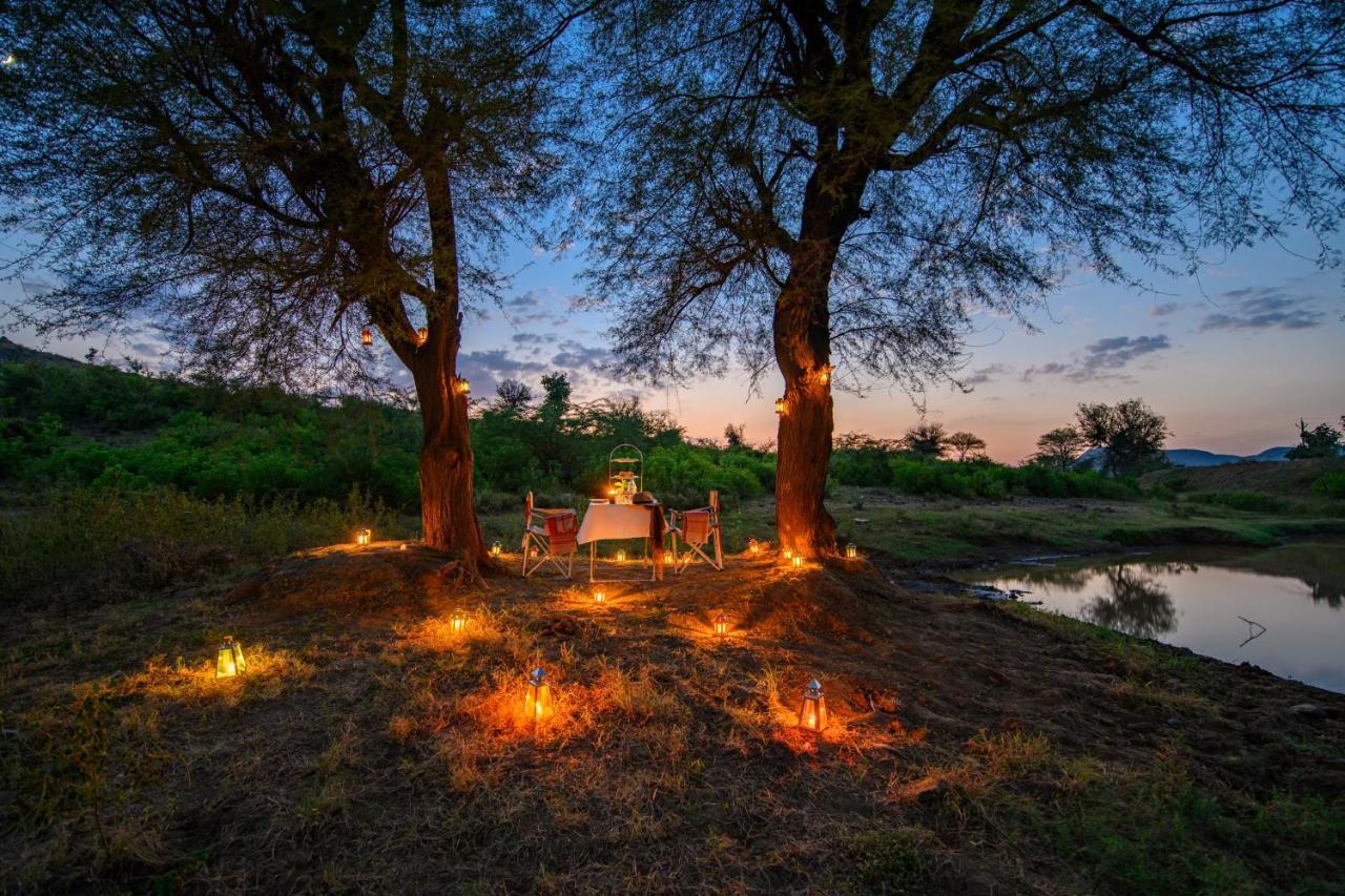 Hotel Utsav Camp Sariska Tehla Zewnętrze zdjęcie